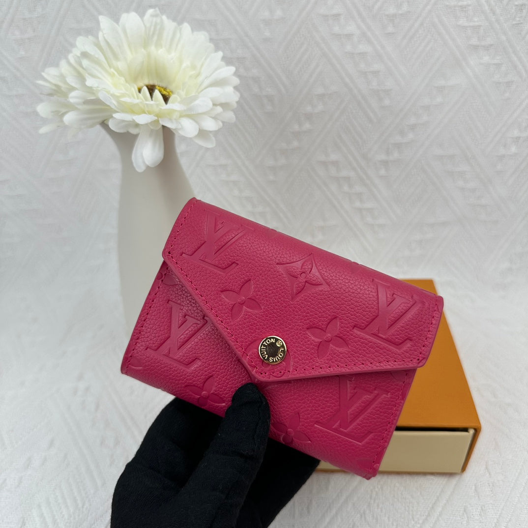 L-Luxurious Fashion Wallet – מתוחכם ופונקציונלי