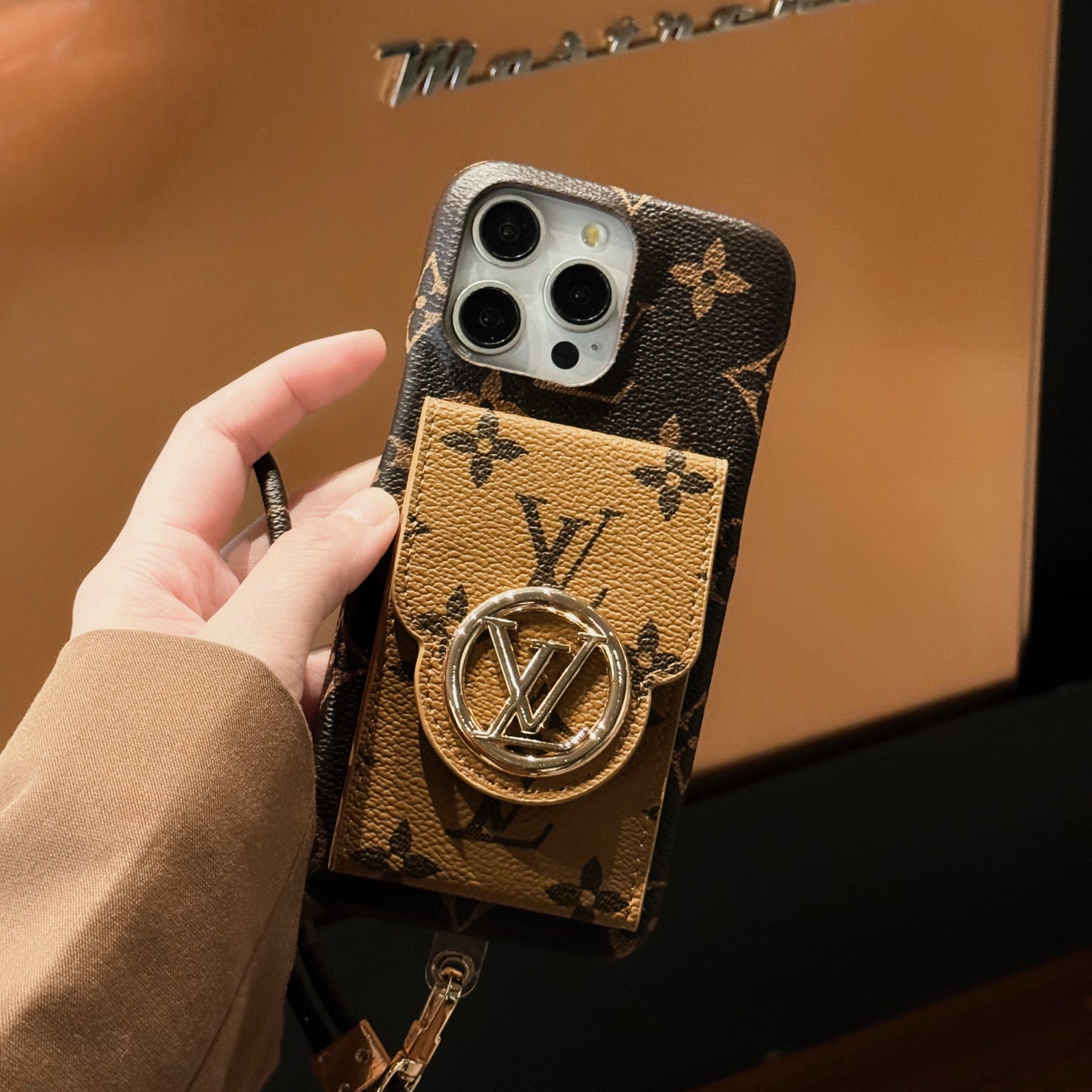 Θήκη για iPhone με αλυσίδα για κάρτα πολυτελείας
