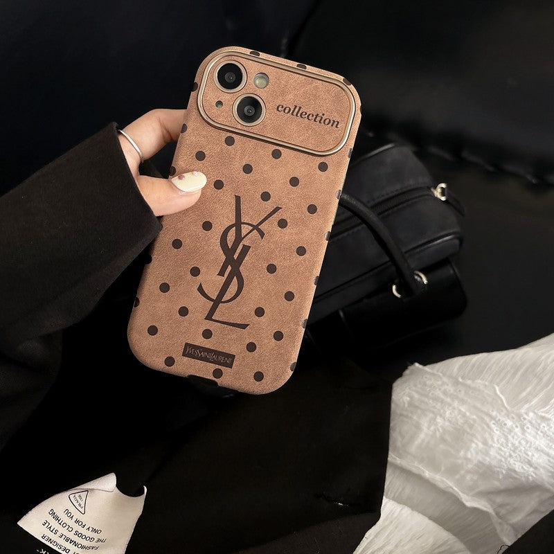 聖棕色皮革 iPhone 保護殼