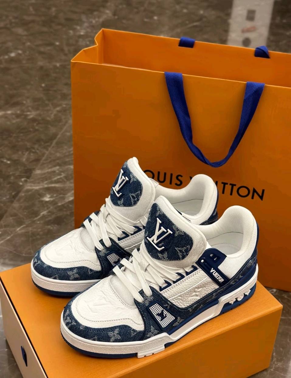 Luxury Chunky Sneakers – Fashion Meets All-Day Ease