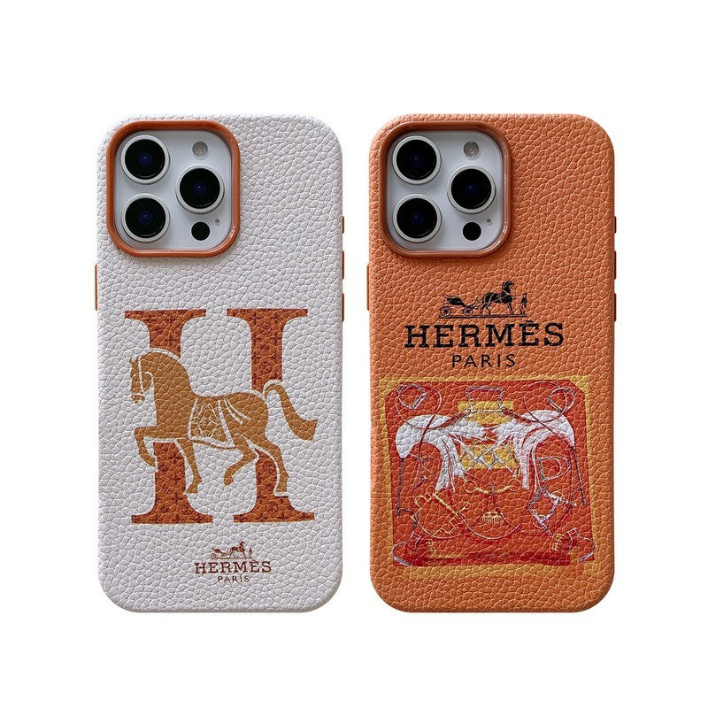 Custodia classica per iPhone in pelle