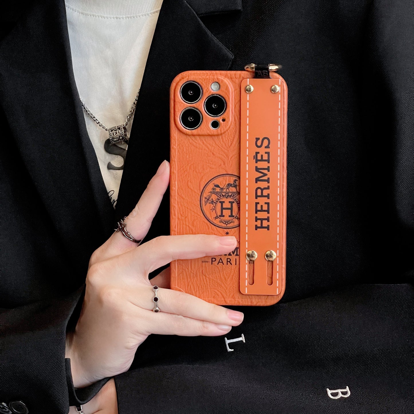 H 腕帶 iPhone 保護殼