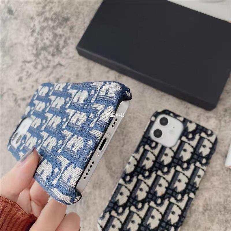 Modische iPhone-Hülle aus Stoff