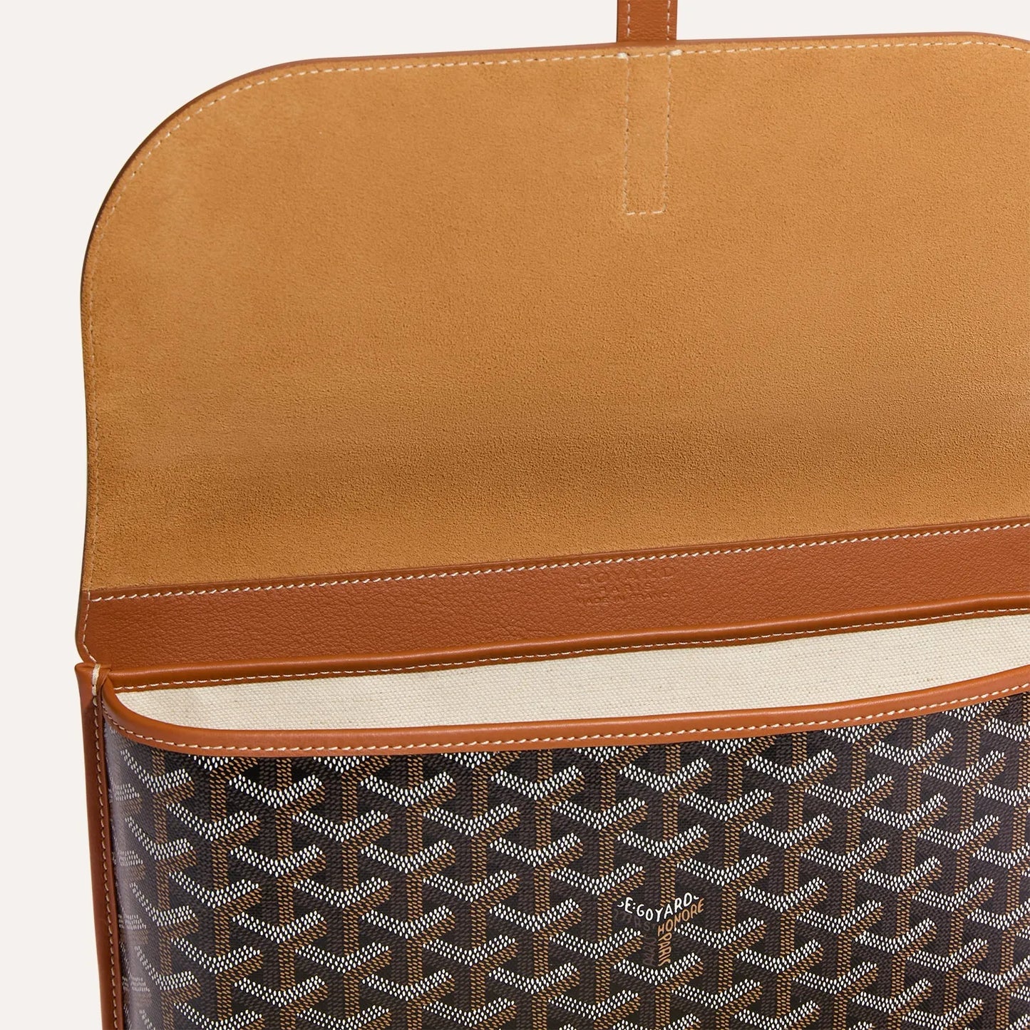 Nahkainen Crossbody Messenger Bag – tyylikäs jokapäiväinen olkalaukku