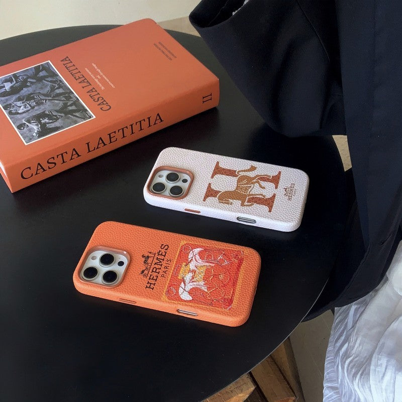 Custodia classica per iPhone in pelle