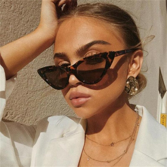 ظلال عين القطة للنساء نظارات شمسية عصرية ماركة نسائية عتيقة نظارات كاتي مثلثة كلاسيكية oculos feminino نظارات شمسية مثيرة