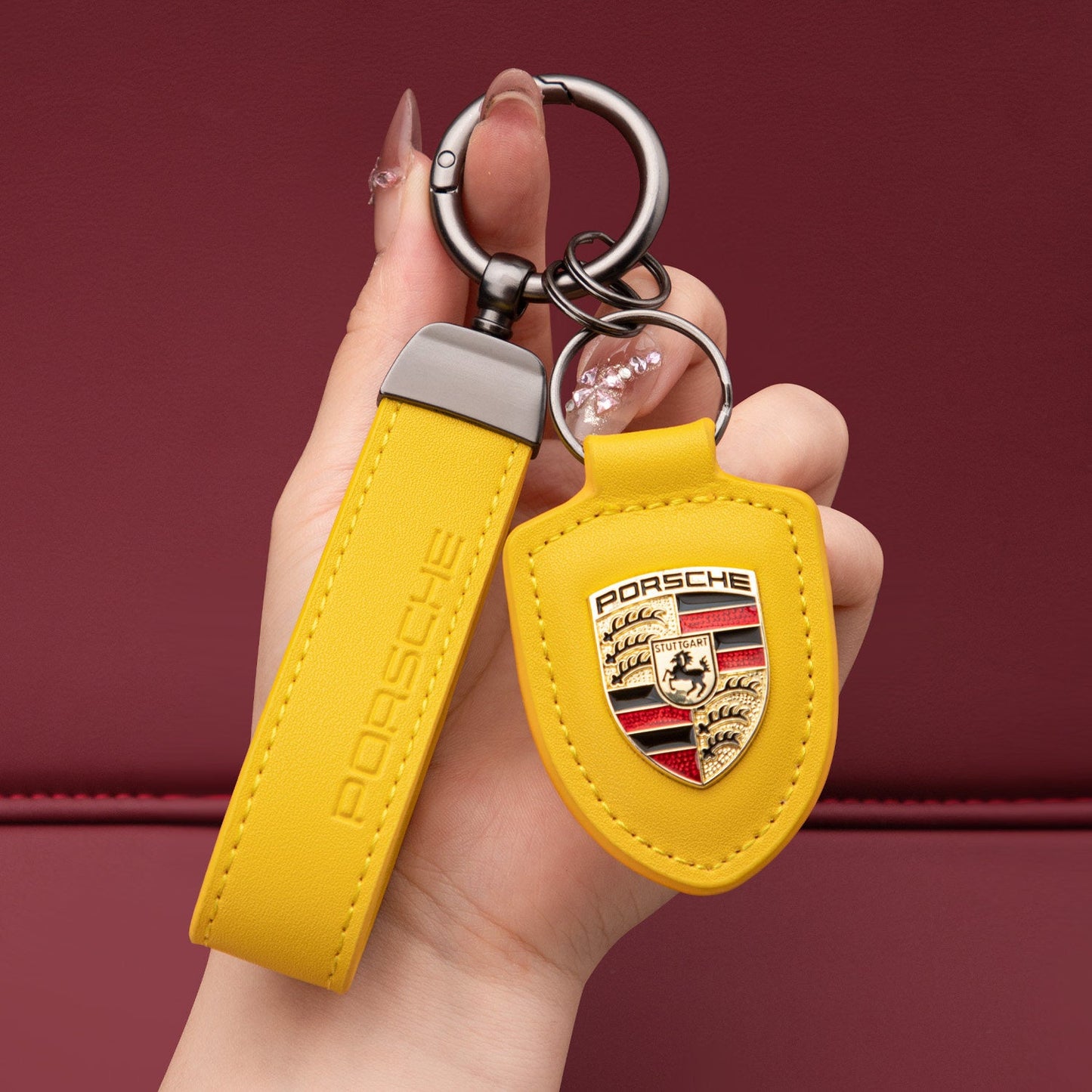 Porsche-Schlüsselanhänger aus echtem Leder